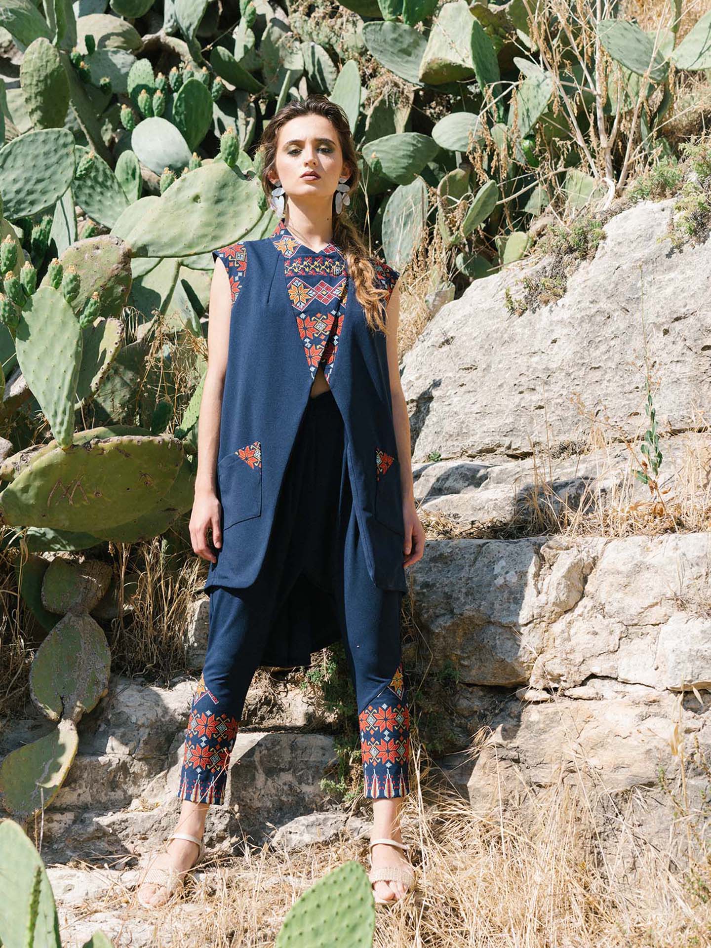 Ward - Khitan - Lookbook 3